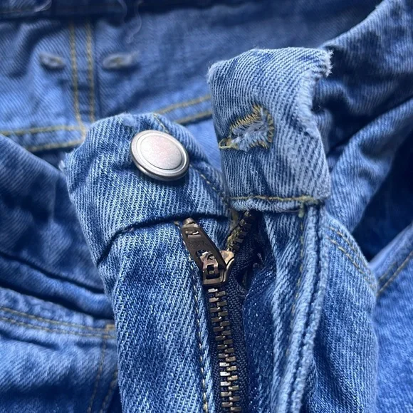 Good American Straight Leg Split Hem - Picture 13 of 13